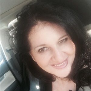 Meet your Posher, Gina